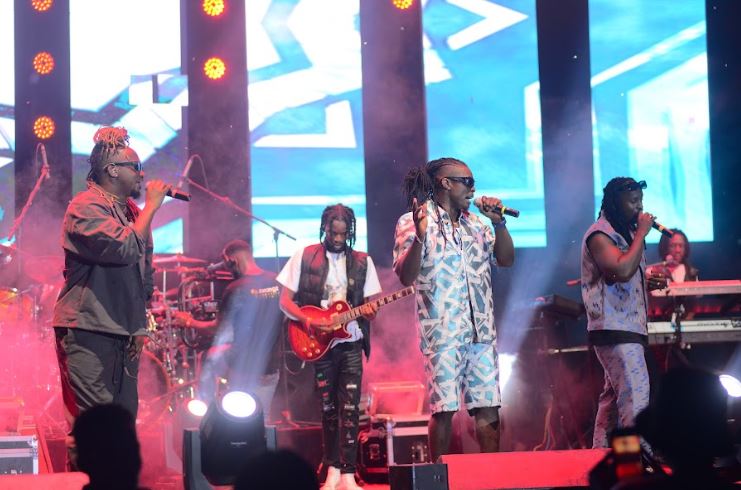 B2C performs at the Roast and Rhyme Nyam on the Nile edition